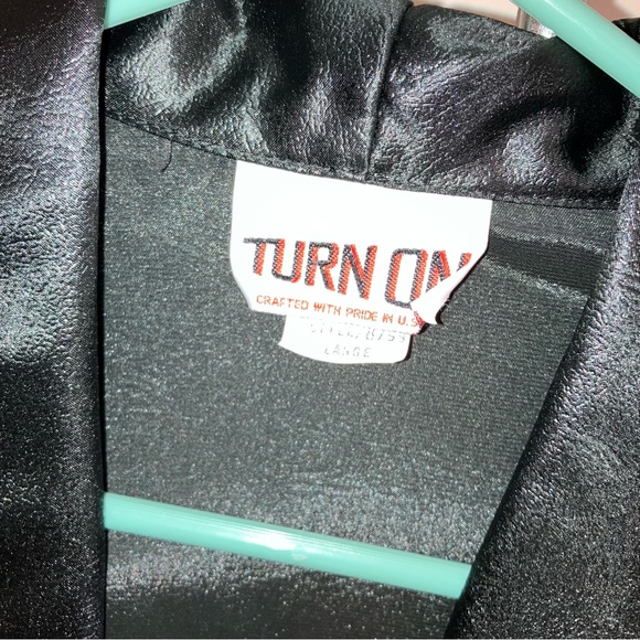 Turn On vintage back shiny sateen blazer size large - Picture 9 of 11